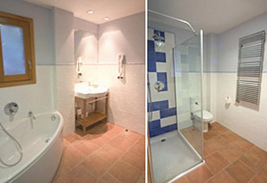 Hostal Les Roquetes Queralbs Rom bilde